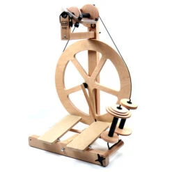 Louet S10 Art Yarn Spinning Wheel