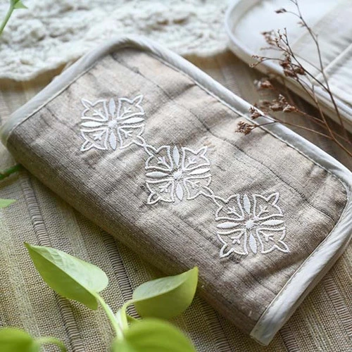 Lantern Moon Radiance Crochet Hook Set 4 Lantern Moon Radiance Crochet Hook Set - Image 3